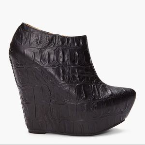 Jeffrey Campbell Zoe Black Croc Embossed Leather Platform Ankle Boots Size 9